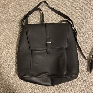 Universal Thread Black Backpack